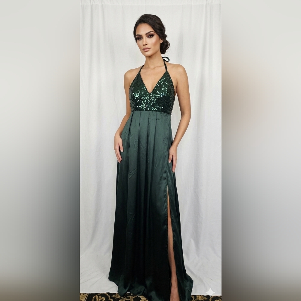 Elegant Green Halter Maxi Dress with Sequin Detail #205